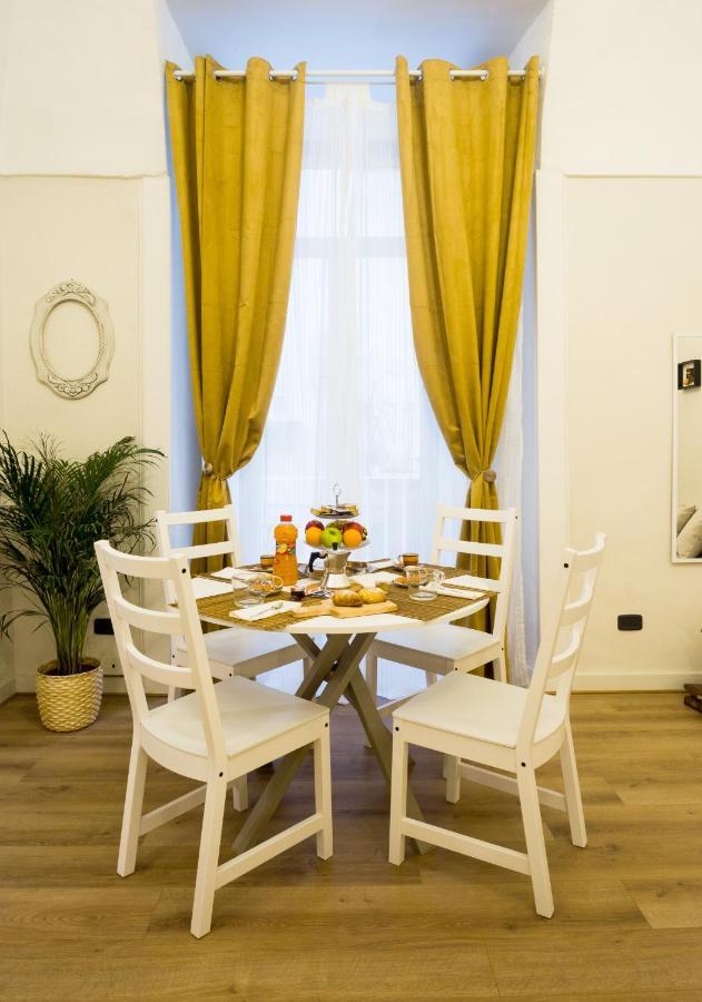 Residenza Sforza Apartment 1 Неаполь Екстер'єр фото